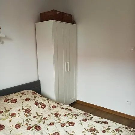 Kameralny Apartament Brzeziny Apartman *